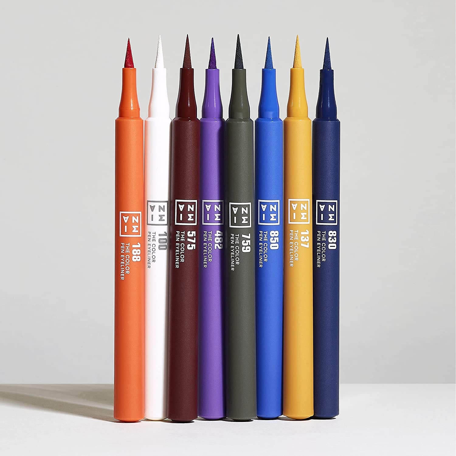 MAKEUP - the Color Pen Eyeliner 575 - Marrone - 10H Lunga Durata - Penna Colorata Liquida Mat - Alta Pigmentazione - Vegan - Cruelty Free