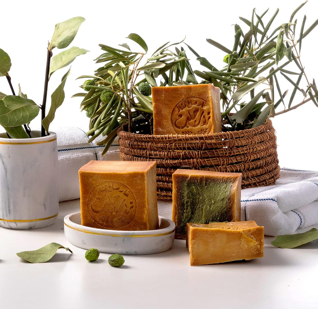 ® Set Di 3 Saponi Originali Di Aleppo, Ciascuno Circa 200 Gr (Circa 600 Gr in Totale), 90% Olio D'Oliva / 10% Olio Di Alloro + Sacchetto per Sapone in Sisal | Sapone Naturale